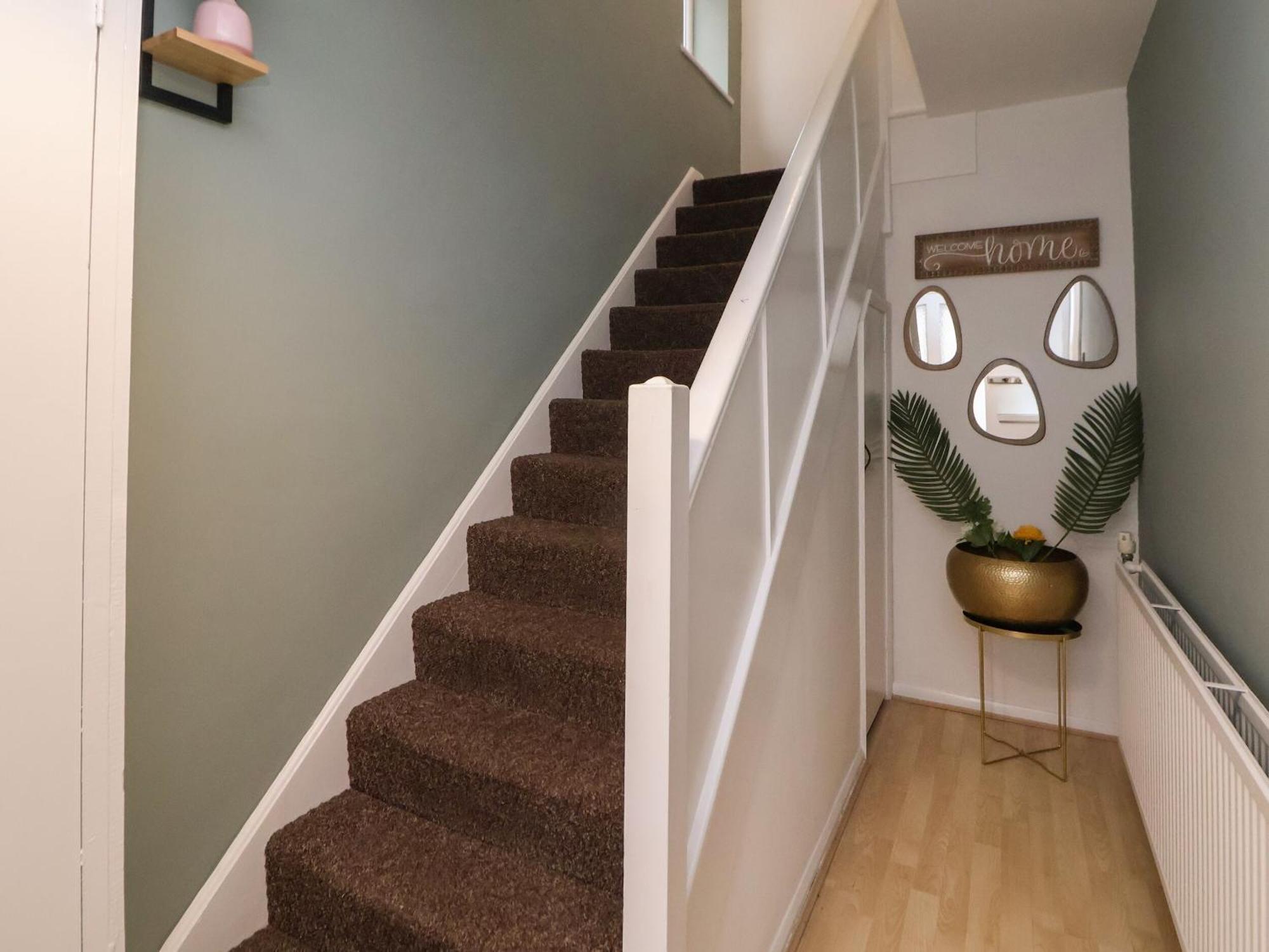 The Cloud House Hoole Villa Chester Exterior photo