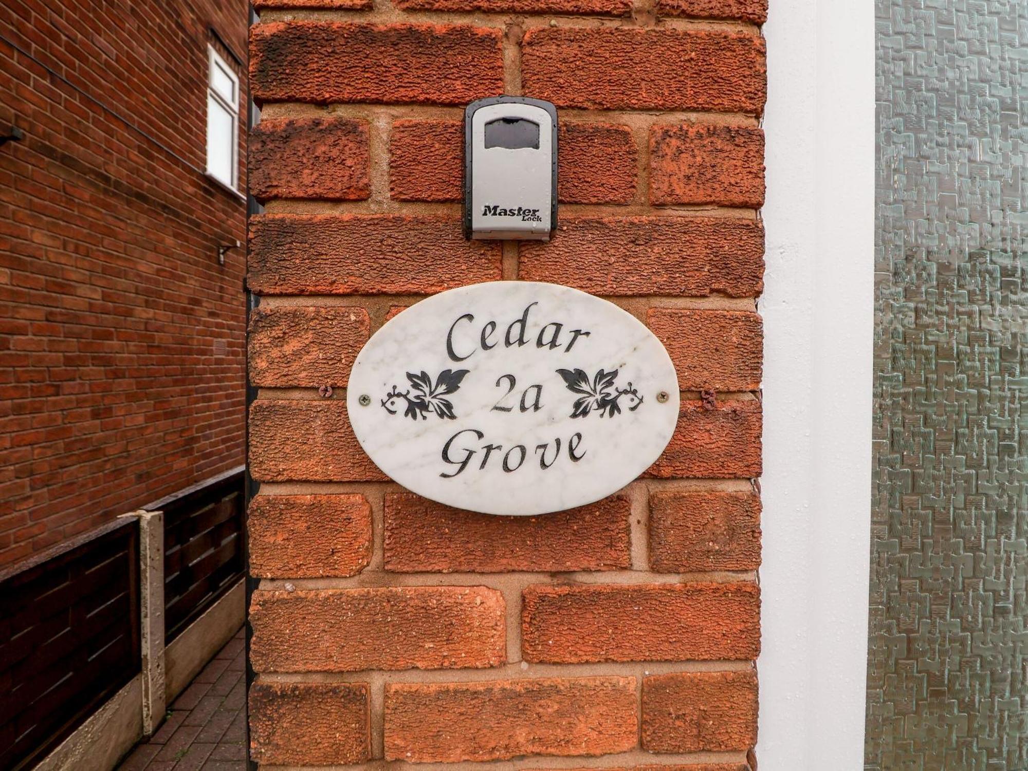 The Cloud House Hoole Villa Chester Exterior photo